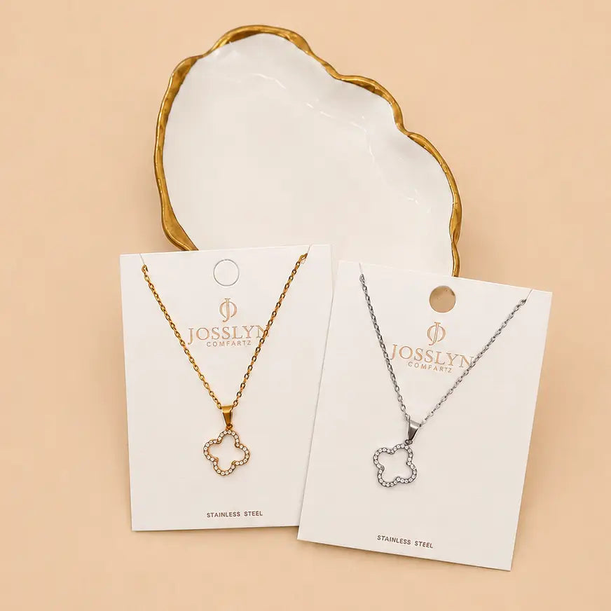 Leaf Pendant Necklace