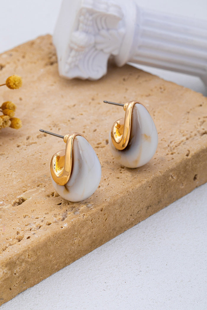 Marbled Teardrop Stud Earrings