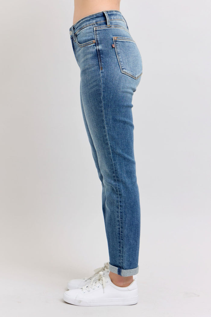 Judy Blue Non Distressed Boyfriend Jean