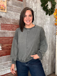 Gather Around the Fire Pullover