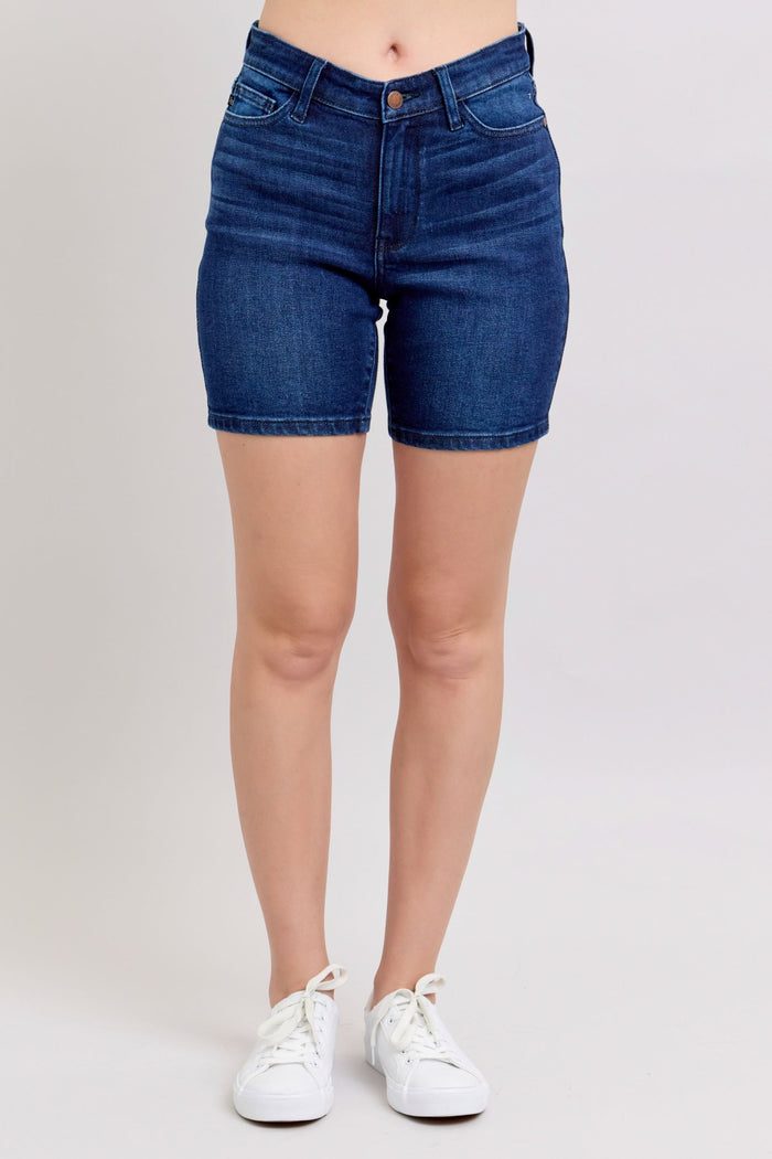 Judy Blue V Front Shorts