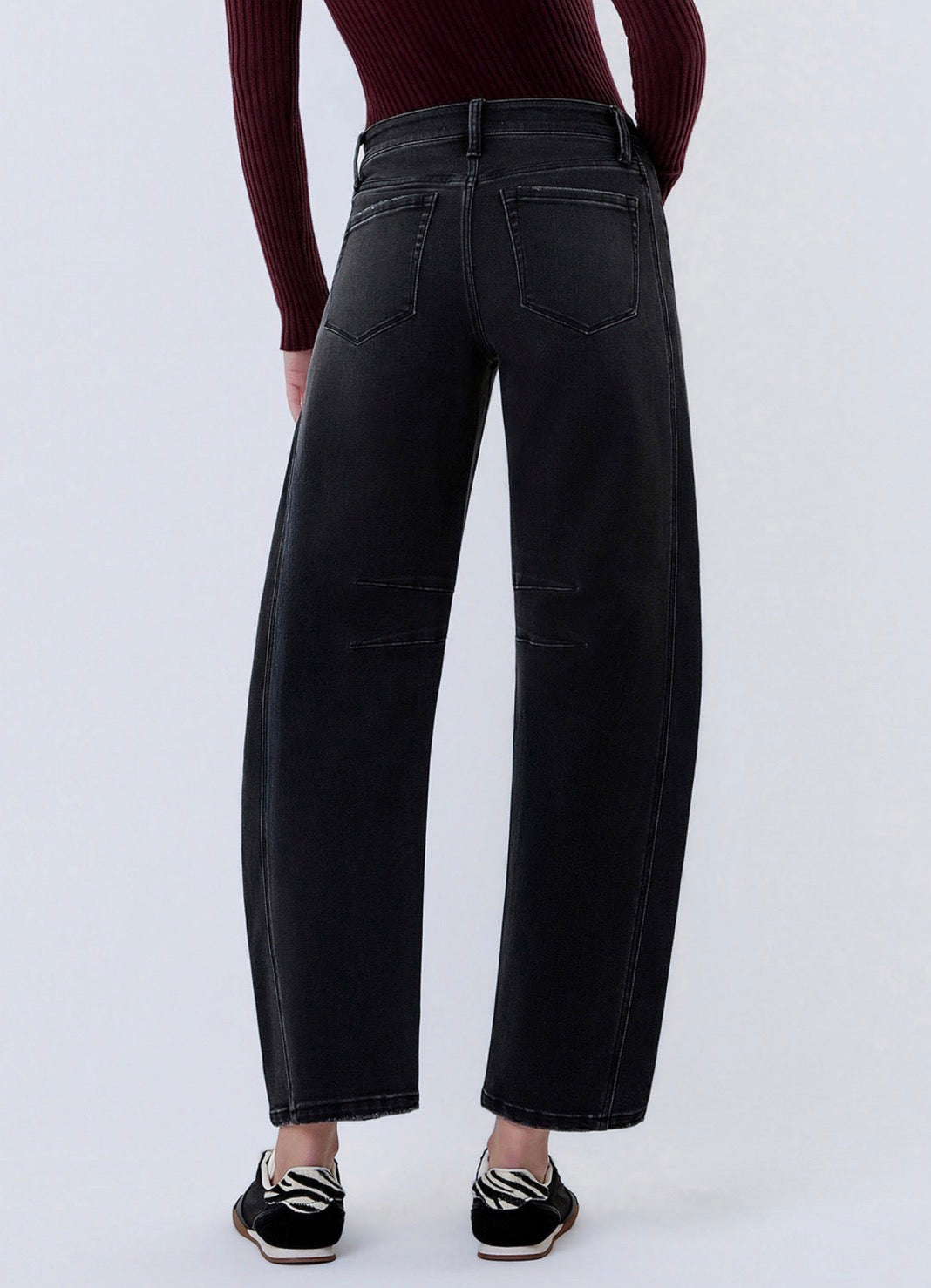 The Noah Barrel Jean