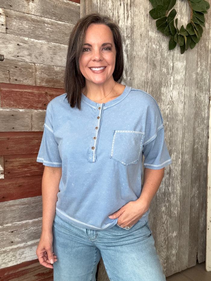 Pocket Detailed Vintage Tee